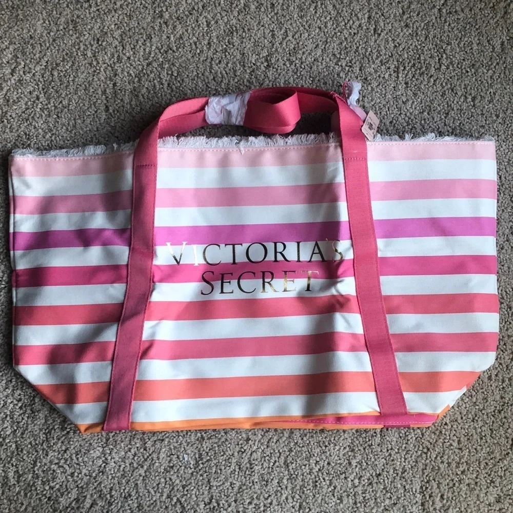 VICTORIA’S SECRET STRIPE TOTE